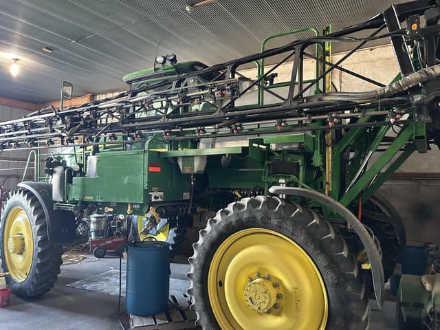 Image of John Deere 4730 equipment image 4