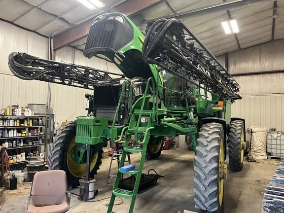 Image of John Deere 4730 Primary image