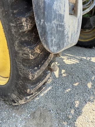 Image of John Deere 4730 equipment image 2