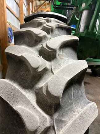 Image of John Deere 4730 equipment image 1