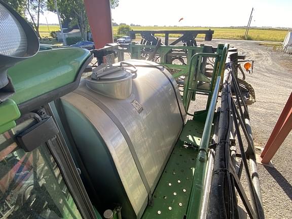 Main image John Deere 4730 7