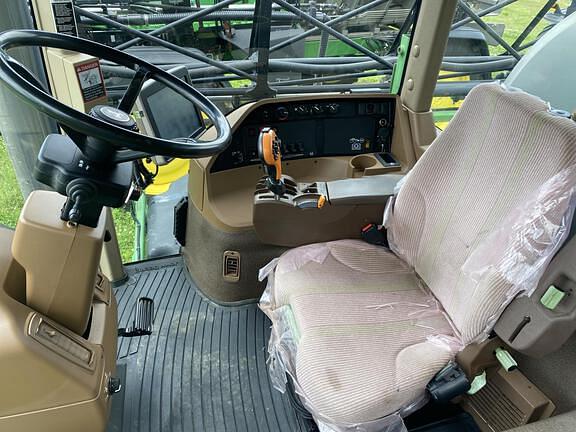 Image of John Deere 4730 equipment image 2