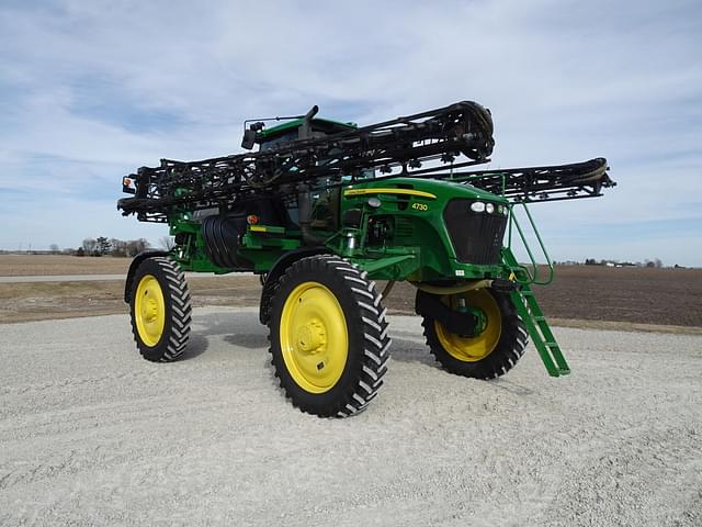 Image of John Deere 4730 equipment image 3