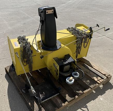 Image of John Deere 47" Snow Blower equipment image 3