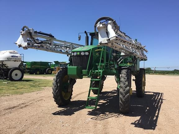 Image of John Deere 4830 equipment image 1