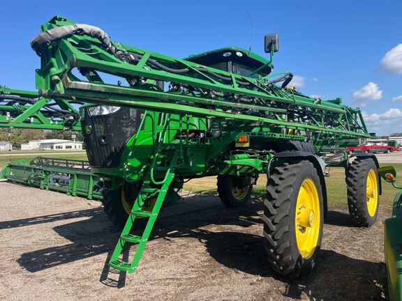 2013 John Deere 4830 Equipment Image0