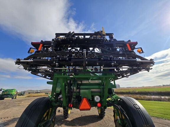 Image of John Deere 4830 equipment image 4