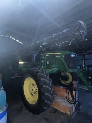 2013 John Deere 4830 Equipment Image0