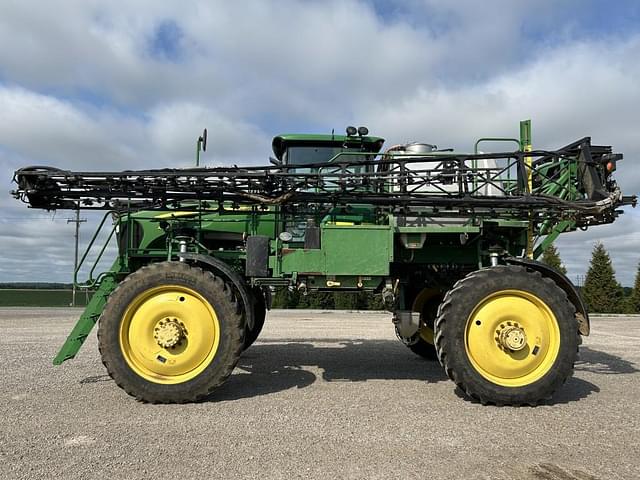 Image of John Deere 4830 equipment image 2
