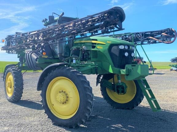 Main image John Deere 4830