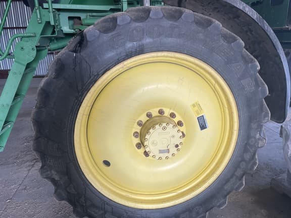 Image of John Deere 4830 equipment image 4
