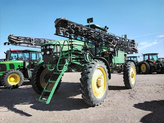 Image of John Deere 4830 equipment image 1