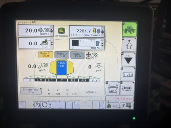 Image of John Deere 4830 equipment image 4