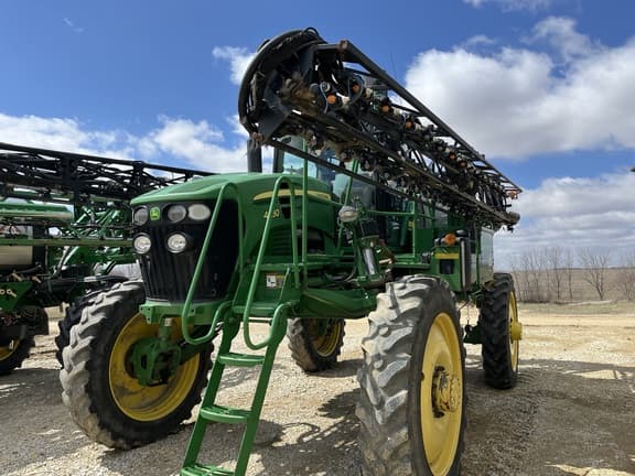 Image of John Deere 4830 equipment image 1