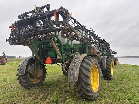Image of John Deere 4830 equipment image 3