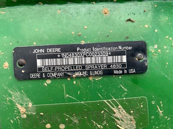 Image of John Deere 4830 equipment image 2