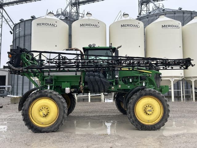 Image of John Deere 4830 equipment image 3