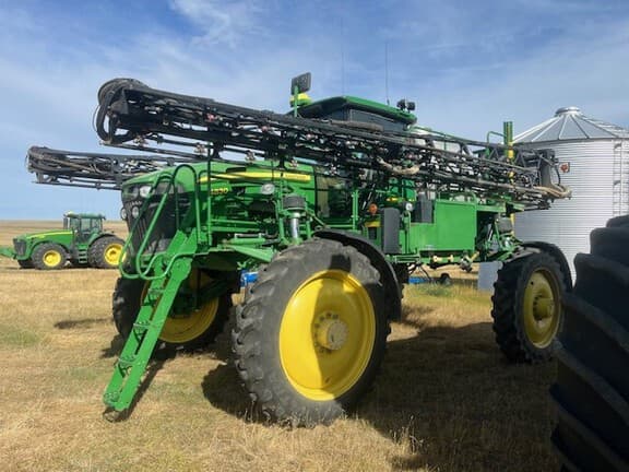 Image of John Deere 4830 equipment image 2