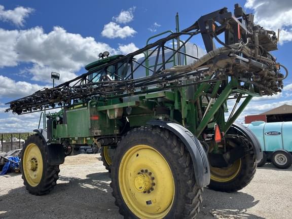 Image of John Deere 4830 equipment image 4