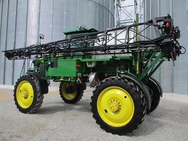 Image of John Deere 4830 equipment image 4