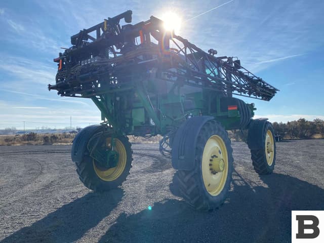 Image of John Deere 4830 equipment image 4