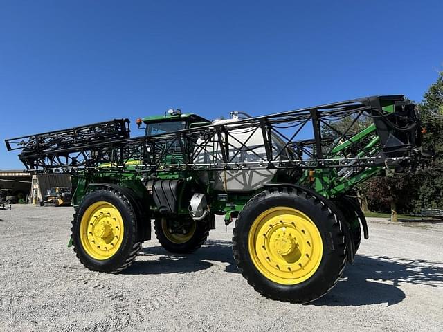Image of John Deere 4940 equipment image 4