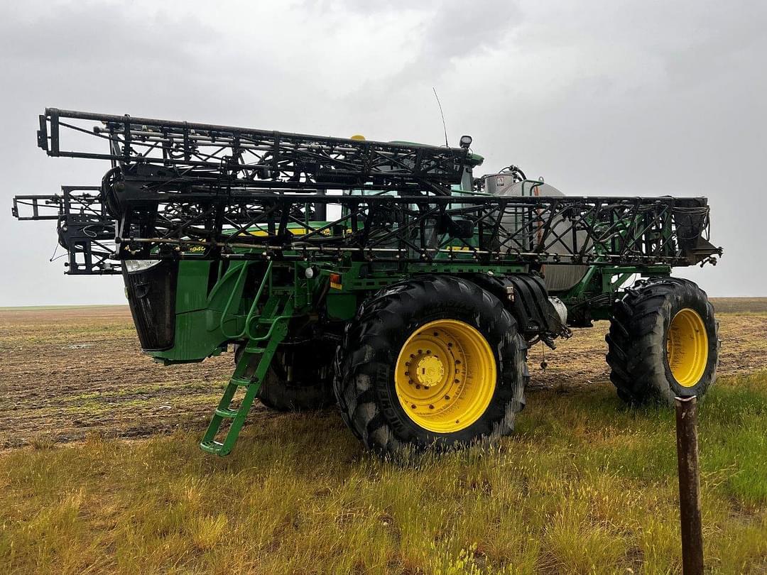 Image of John Deere 4940 Primary image