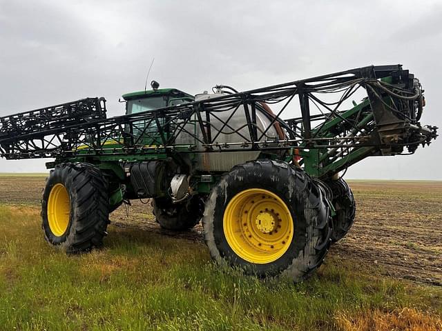 Image of John Deere 4940 equipment image 3
