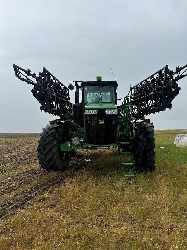 Image of John Deere 4940 equipment image 2