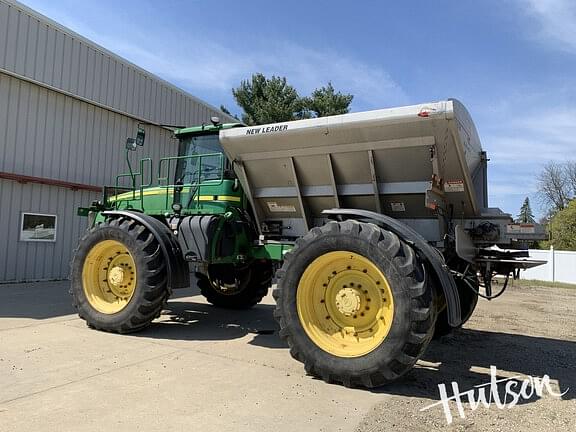 Image of John Deere 4940 equipment image 4