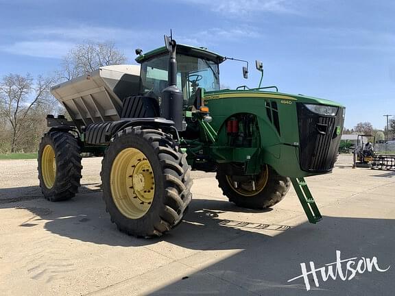 Image of John Deere 4940 Primary image