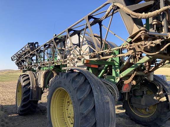 Image of John Deere 4940 equipment image 1