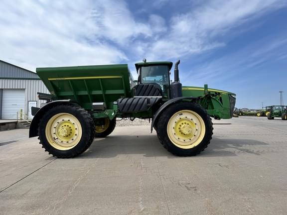 Image of John Deere 4940 equipment image 4