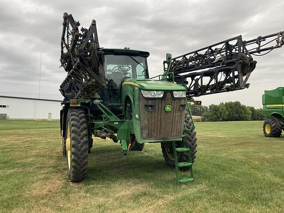 Image of John Deere 4940 equipment image 1