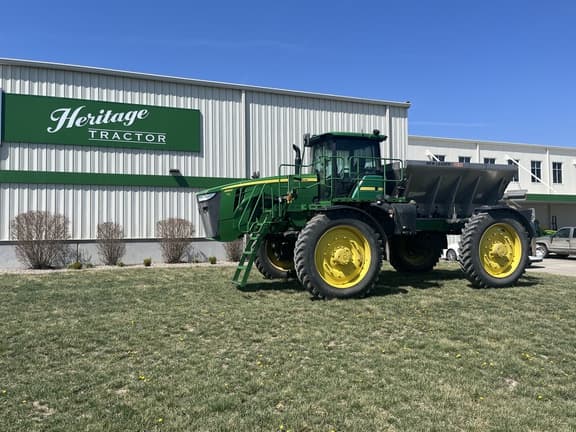 Image of John Deere 4940 equipment image 1