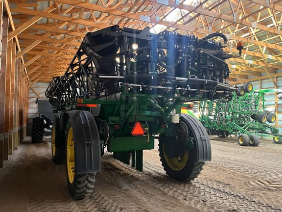 Image of John Deere 4940 equipment image 3