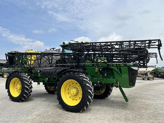 Image of John Deere 4940 equipment image 1