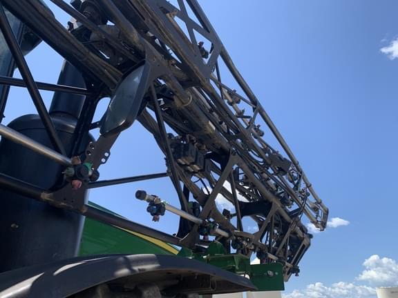 Image of John Deere 4940 equipment image 4