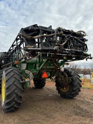 Image of John Deere 4940 equipment image 1