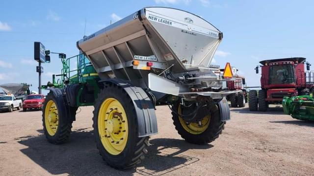Image of John Deere 4940 equipment image 3