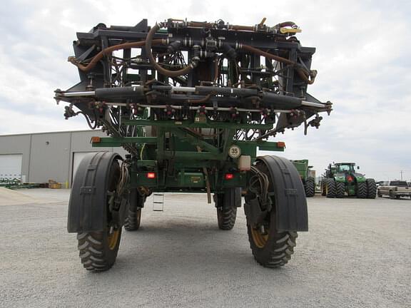 Image of John Deere 4940 equipment image 3