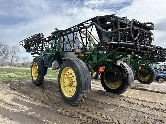 Image of John Deere 4940 equipment image 3