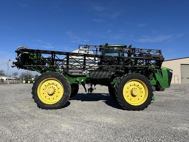 Image of John Deere 4940 equipment image 3