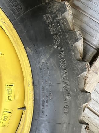 Image of John Deere 4940 equipment image 2