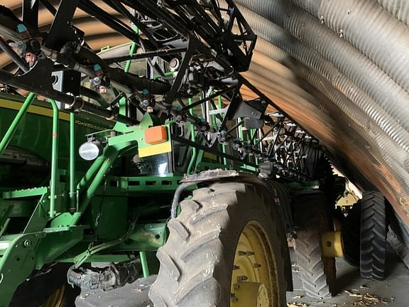 Image of John Deere 4940 equipment image 3