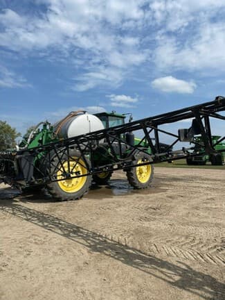 Image of John Deere 4940 equipment image 4