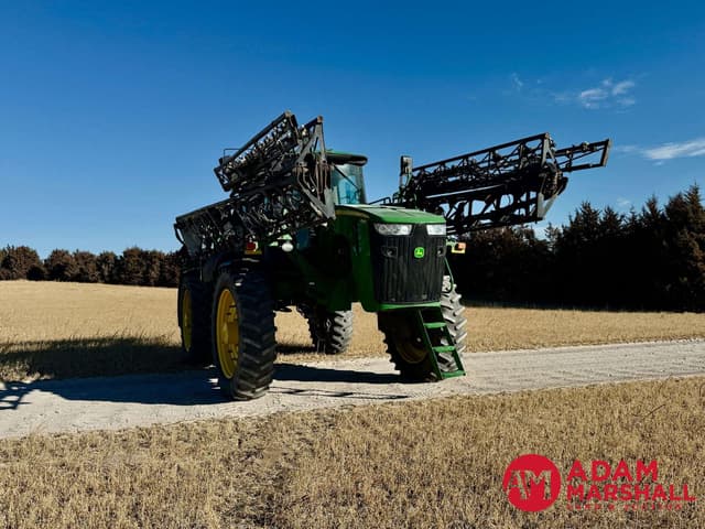 Image of John Deere 4940 equipment image 3