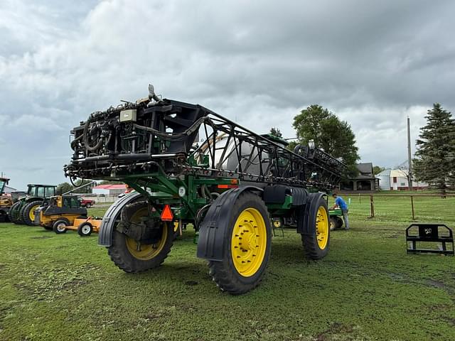 Image of John Deere 4940 equipment image 4