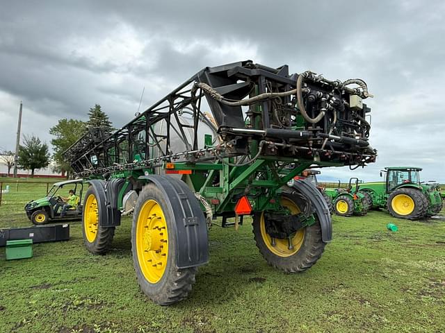 Image of John Deere 4940 equipment image 2