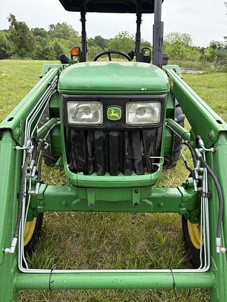 Image of John Deere 5045D equipment image 4